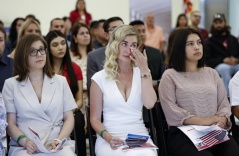 Triển vọng xa vời với thẻ vàng nhập cư 5 triệu USD của ông Trump