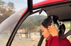 Lái máy bay về quê tránh tắc đường