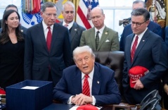 Ông Trump: Nước Mỹ đã bước vào 'nền kinh tế Trump'