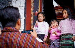 Vì sao nhiều người rời bỏ 'quốc gia hạnh phúc nhất thế giới'?