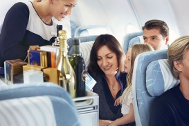 Tổng hợp 10 dịch vụ miễn phí trên máy bay ai không biết “thiệt thòi” ráng chịu