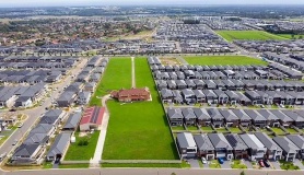 Nhà lọt thỏm giữa khu đô thị, chủ nhân từ chối 40 triệu USD quyết không phân lô