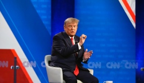 Ông Trump: Nên để Mỹ vỡ nợ nếu phe Dân chủ không nhượng bộ