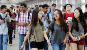 Người Việt hải ngoại và vấn nạn kỳ thị, miệt thị nhau vì khác quan điểm