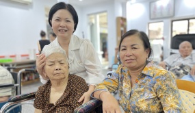 Cuộc chiến tâm lý đưa cha mẹ vào viện dưỡng lão
