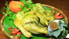 Tại sao thịt gà phải ăn cùng lá chanh: Thêm thứ này vào nồi luộc, gà ngon hơn hẳn
