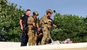 FBI xác định nghi phạm ám sát hụt ông Trump