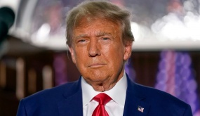 'Kết thúc rồi', ông Trump đăng thông điệp đáng sợ