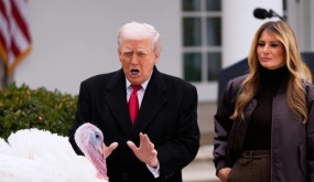 Ông Trump xá tội cho gà tây