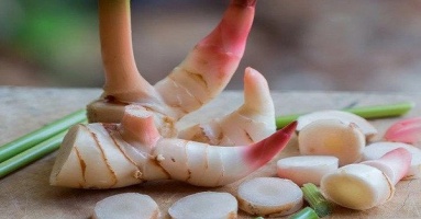 Bác sĩ dinh dưỡng nổi tiếng người Mỹ: Loại củ có nhiều ở Việt Nam giúp phòng ngừa 8 bệnh ung thư Bác sĩ dinh dưỡng nổi tiếng người Mỹ: Loại củ có nhiều ở Việt Nam giúp phòng ngừa 8 bệnh ung thư