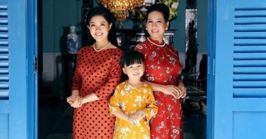 Nữ giám đốc dạy con gái: Đừng mua chiếc túi trị giá 300 đô mà trong đó không có gì cả Nữ giám đốc dạy con gái: Đừng mua chiếc túi trị giá 300 đô mà trong đó không có gì cả