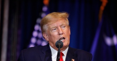 Ông Trump gọi Thống đốc Florida là 'người tên lửa đang rơi'