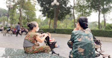 Tuổi già tự lo dù con cái chi tiêu 100 triệu đồng mỗi tháng Tuổi già tự lo dù con cái chi tiêu 100 triệu đồng mỗi tháng