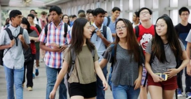 Người Việt hải ngoại và vấn nạn kỳ thị, miệt thị nhau vì khác quan điểm