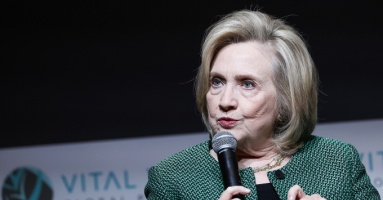 Bà Clinton: 'Trump sẽ rút Mỹ khỏi NATO nếu đắc cử'