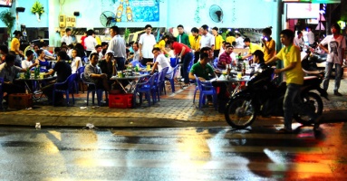 Tao đi gần hết thế giới, chưa thấy có quốc gia nào nhiều quán nhậu như ở Việt Nam Tao đi gần hết thế giới, chưa thấy có quốc gia nào nhiều quán nhậu như ở Việt Nam