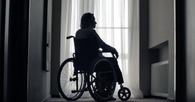 Trạm cuối cuộc đời: Ngày tôi đưa mẹ vào Nursing home