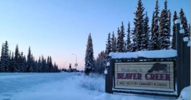 Thị trấn hẻo lánh nhất Canada: Đi chợ mất tới 2 ngày, mùa đông chìm trong bóng tối, không nhà nào có địa chỉ Thị trấn hẻo lánh nhất Canada: Đi chợ mất tới 2 ngày, mùa đông chìm trong bóng tối, không nhà nào có địa chỉ