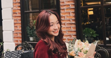 Nữ thủ khoa có ngoại hình xinh đẹp kể về cách đạt điểm tuyệt đối Nữ thủ khoa có ngoại hình xinh đẹp kể về cách đạt điểm tuyệt đối