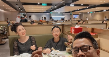 'Vua cá Koi' nói chuyện 'làm lành' sau khi Hà Thanh Xuân tuyên bố dứt tình, vợ cũ giữ đúng 1 thái độ