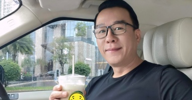 'Vua cá Koi' hé lộ tin nhắn với con gái, phản ứng thế nào khi được khuyên quay về với vợ cũ? 'Vua cá Koi' hé lộ tin nhắn với con gái, phản ứng thế nào khi được khuyên quay về với vợ cũ?