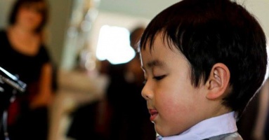 Câu chuyện thần đồng Mỹ gốc Việt: Evan Le, cậu bé hai tuổi rưỡi được mệnh danh “little Mozart”