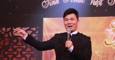 Ca sĩ Quang Linh ở tuổi U60: Vẫn sống độc thân vui tính, cơm tự nấu, quần áo tự giặt, tài sản giấu kín Ca sĩ Quang Linh ở tuổi U60: Vẫn sống độc thân vui tính, cơm tự nấu, quần áo tự giặt, tài sản giấu kín