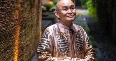 Báo nước ngoài ca ngợi biệt phủ 5.000m2 của 'Vua hài đất Bắc' Xuân Hinh Báo nước ngoài ca ngợi biệt phủ 5.000m2 của 'Vua hài đất Bắc' Xuân Hinh