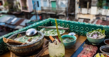 Có gì bên trong tô phở 100 USD của đầu bếp Michelin? Có gì bên trong tô phở 100 USD của đầu bếp Michelin?