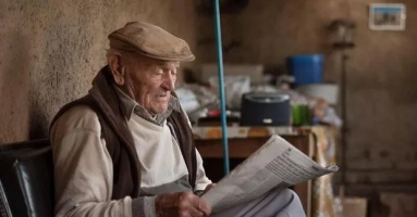 'Người cô đơn nhất thế giới' 25 năm sống một mình trong 'thị trấn ma'