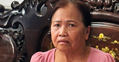 Mẹ Đức Tiến: 'Mong sang Mỹ nhìn mặt con lần cuối' Mẹ Đức Tiến: 'Mong sang Mỹ nhìn mặt con lần cuối'