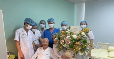 Đến những phút cuối cùng Bác vẫn cống hiến, phụng sự cho Tổ Quốc Đến những phút cuối cùng Bác vẫn cống hiến, phụng sự cho Tổ Quốc