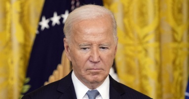 Những giờ cuối trước khi ông Biden thông báo dừng tranh cử Những giờ cuối trước khi ông Biden thông báo dừng tranh cử
