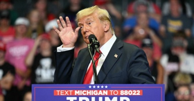 Tuổi tác của ông Trump gây chú ý sau khi ông Biden rút lui Tuổi tác của ông Trump gây chú ý sau khi ông Biden rút lui