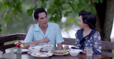 Thấy tháng nào vợ chồng con trai cũng đi du lịch, tôi dẹp sĩ diện sang một bên xin con tiền dưỡng già Thấy tháng nào vợ chồng con trai cũng đi du lịch, tôi dẹp sĩ diện sang một bên xin con tiền dưỡng già