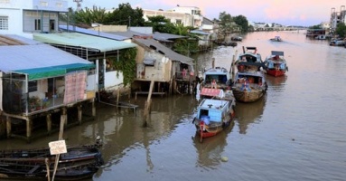 Các cụ nói: 'Có tiền đừng mua đất ven sông, giàu có cũng không lấy vợ tái giá', mua đất ven sông thì sao? Các cụ nói: 'Có tiền đừng mua đất ven sông, giàu có cũng không lấy vợ tái giá', mua đất ven sông thì sao?
