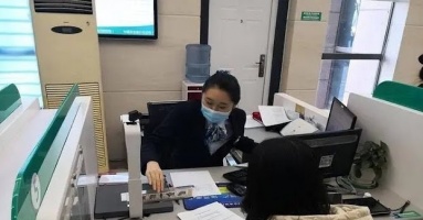 Gửi tiết kiệm 7 tỷ nhưng sau 4 năm ra rút ngân hàng nói không có đồng nào trong tài khoản Gửi tiết kiệm 7 tỷ nhưng sau 4 năm ra rút ngân hàng nói không có đồng nào trong tài khoản