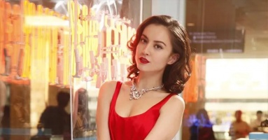 Nữ người mẫu làm tiểu tam nhưng kết cục lại viên mãn Nữ người mẫu làm tiểu tam nhưng kết cục lại viên mãn