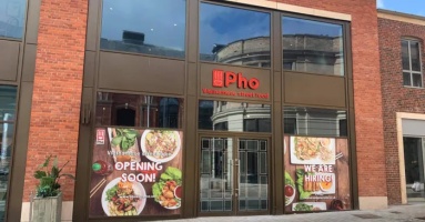 Người Việt phẫn nộ khi cặp đôi người Anh đăng ký bản quyền nhãn hiệu 'Phở' Người Việt phẫn nộ khi cặp đôi người Anh đăng ký bản quyền nhãn hiệu 'Phở'