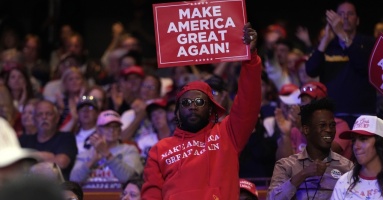 Những cử tri da màu quay lưng với bà Harris, ủng hộ ông Trump Những cử tri da màu quay lưng với bà Harris, ủng hộ ông Trump
