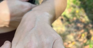 Vì sao nhiều người Mỹ không đeo nhẫn cưới? Vì sao nhiều người Mỹ không đeo nhẫn cưới?