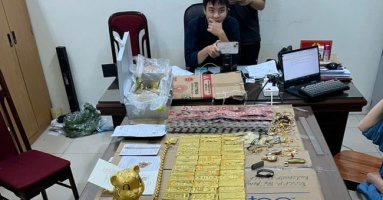 Vụ TikToker Mr Pips Phó Đức Nam lừa đảo hàng ngàn tỉ đồng: Thu giữ 31 siêu xe, hàng trăm kg vàng Vụ TikToker Mr Pips Phó Đức Nam lừa đảo hàng ngàn tỉ đồng: Thu giữ 31 siêu xe, hàng trăm kg vàng