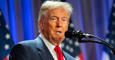 Luật 'sinh ở Mỹ là công dân Mỹ' mà ông Trump muốn xóa bỏ Luật 'sinh ở Mỹ là công dân Mỹ' mà ông Trump muốn xóa bỏ
