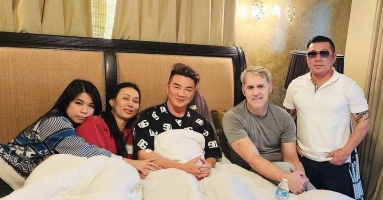 Đại gia Mỹ kiện ca sĩ Đàm Vĩnh Hưng đòi bồi thường 2 USD Đại gia Mỹ kiện ca sĩ Đàm Vĩnh Hưng đòi bồi thường 2 USD