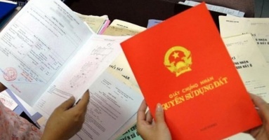 Không cho con dâu đứng tên tài sản nhà chồng Không cho con dâu đứng tên tài sản nhà chồng