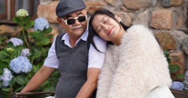 Nghệ sĩ Việt Anh hẹn hò quản lý 9x Nghệ sĩ Việt Anh hẹn hò quản lý 9x