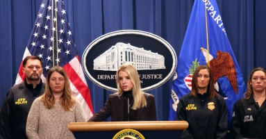 Chính quyền Trump kiện New York với cáo buộc dung túng người nhập cư phi pháp Chính quyền Trump kiện New York với cáo buộc dung túng người nhập cư phi pháp