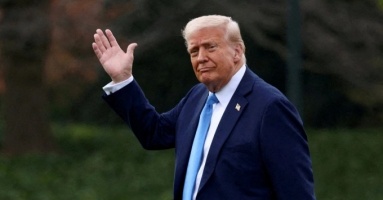 Tổng thống Trump tuyên bố nghiêm túc về nắm quyền nhiệm kỳ ba Tổng thống Trump tuyên bố nghiêm túc về nắm quyền nhiệm kỳ ba