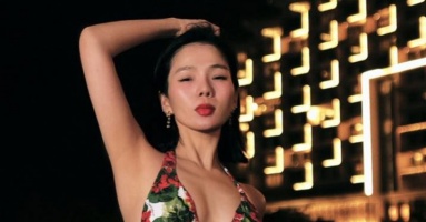 Lệ Quyên gây sốt với đồ bơi táo bạo, tự tin đáp trả về chuyện 'dao kéo'