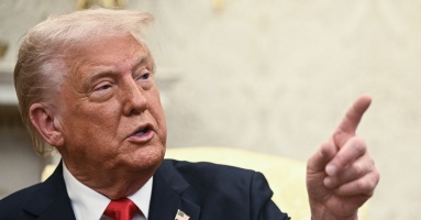 Ông Trump: 'Harvard là một trò đùa' Ông Trump: 'Harvard là một trò đùa'